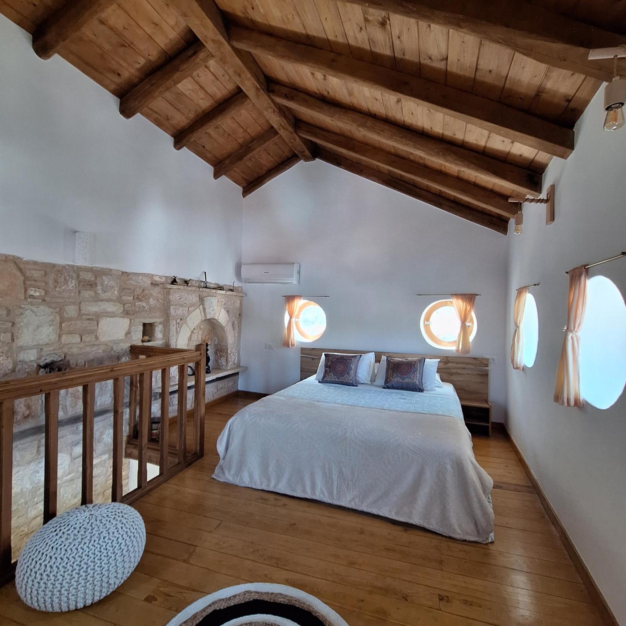 To Pefko - Mezzanines - Daire Meyísti Dış mekan fotoğraf